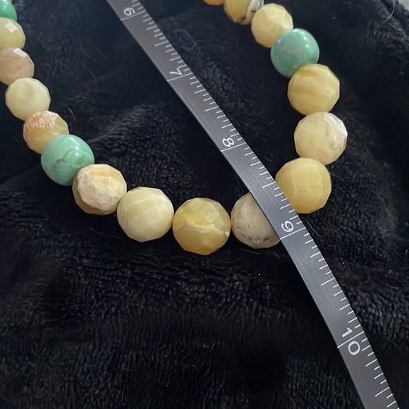 Jay King Green and Yellow Beaded Necklace - Picture 4 of 6